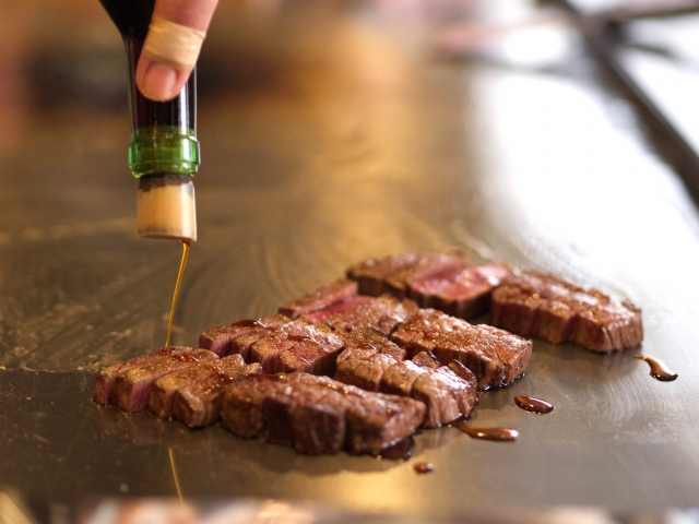 お肉