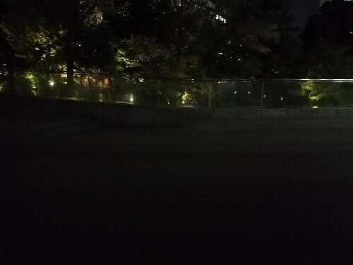 深夜の梅田スカイビル
