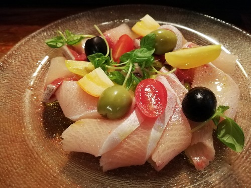 魚屋のトラットリア アレグロペッシェのブリのカルパッチョ