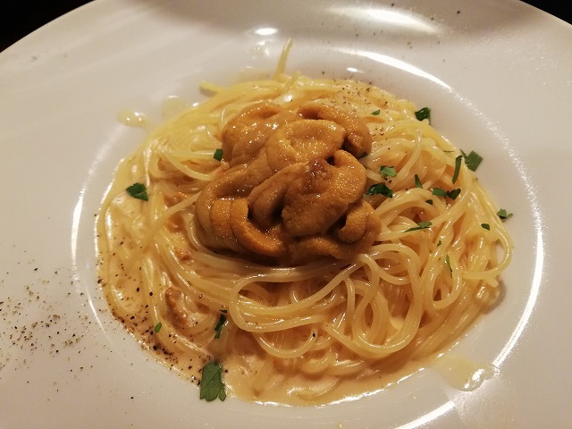 魚屋のトラットリア アレグロペッシェの生ウニのクリームパスタ